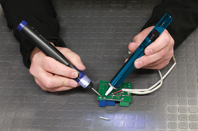 Laser Tools 7647 Desoldering Suction Pump