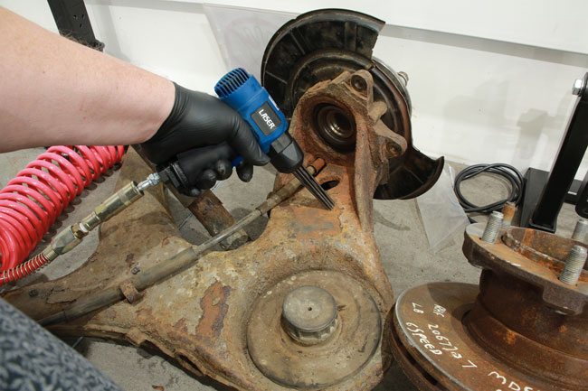 Laser Tools 9227 Pneumatic Needle De-Scaler - Pistol Grip