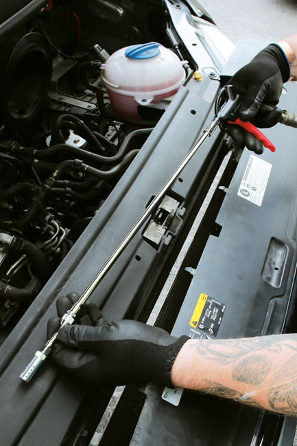 Laser Tools 9229 Air Blow Gun - Extendable with Side Holes