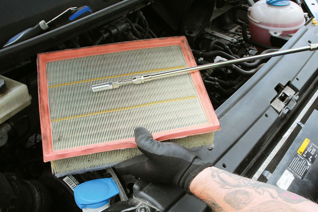 Laser Tools 9229 Air Blow Gun - Extendable with Side Holes