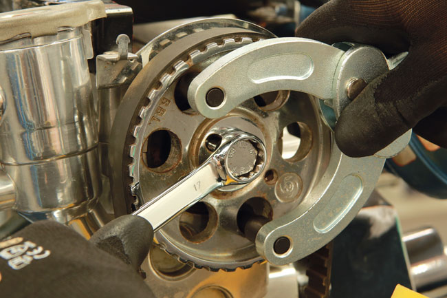 Laser Tools 9250 Universal Belt Pulley & Chain Sprocket Holding Tool