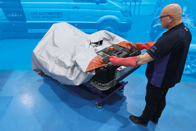 Laser Tools 9261 Fire Blanket for EV Battery 3m x 3m 1000°C