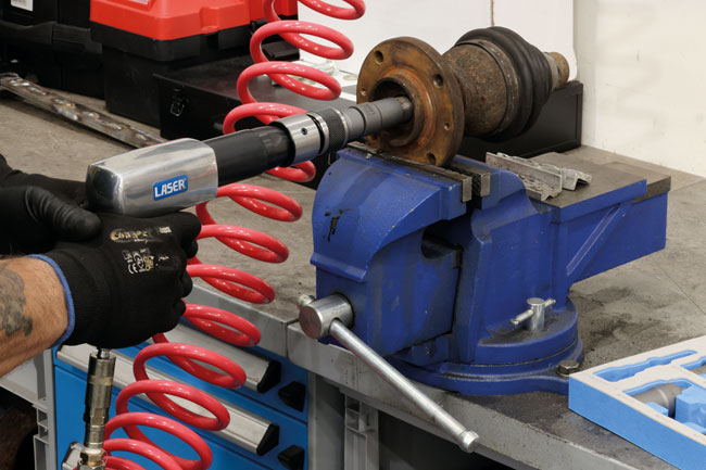 Laser Tools 9322 Drive Shaft Impact Removal Adaptor Set - 8pc