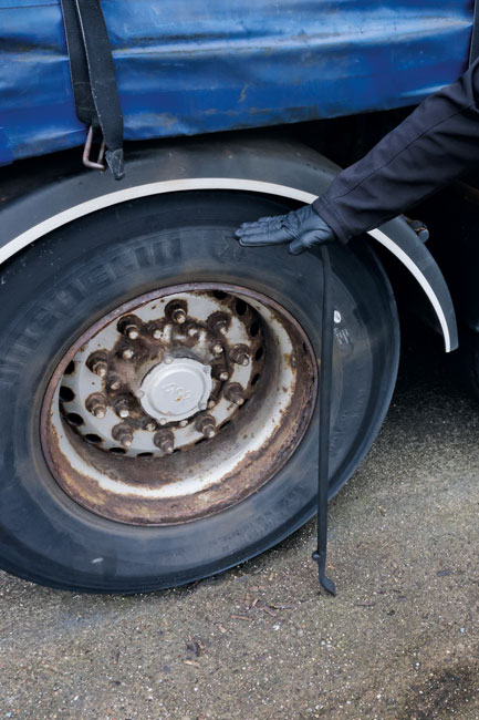 Laser Tools 9324 Tyre Lever Bar for HGV - 965mm