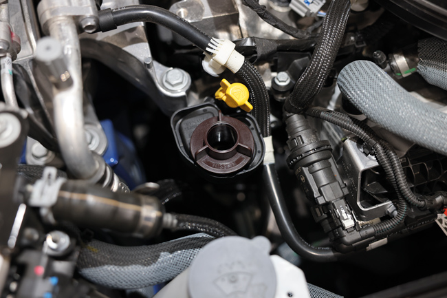 Laser Tools 9374 Oil Funnel Adaptor for 7980 - Renault/Nissan